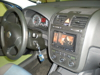   Pioneer AVH-P4100DVD  Volkswagen Golf 4